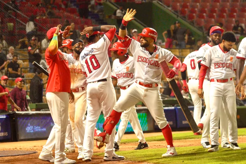 Leones del Escogido achieve sixth consecutive victory against Estrellas